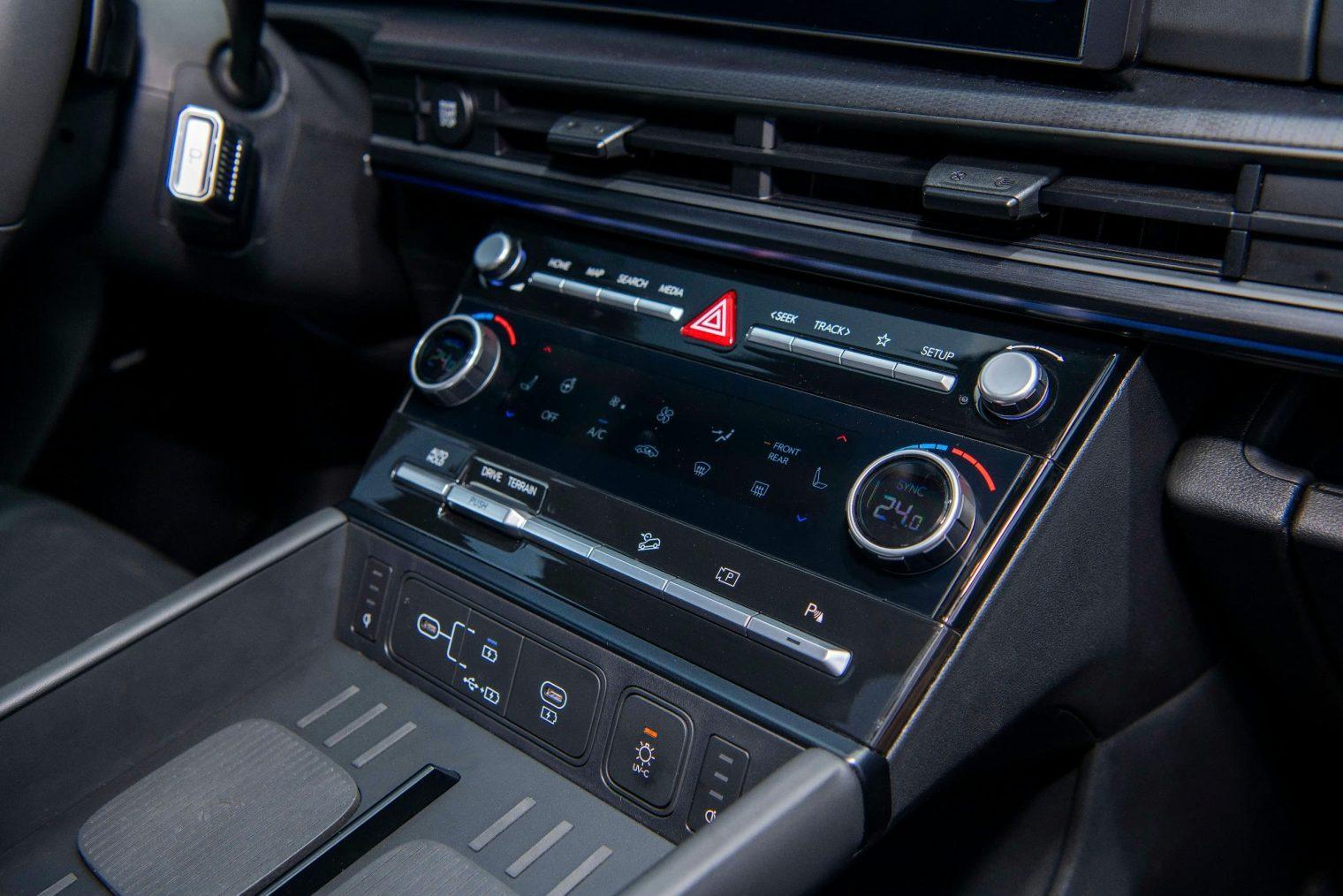 all-new-santafe-vn-hyundai-ảnh-thực-tế (31)