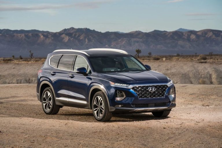 Hyundai Santa Fe thế hệ mới giá từ 25.500 USD tại Mỹ